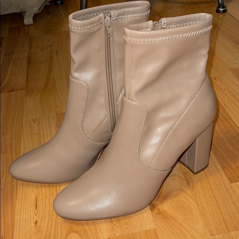 Ankle high boots